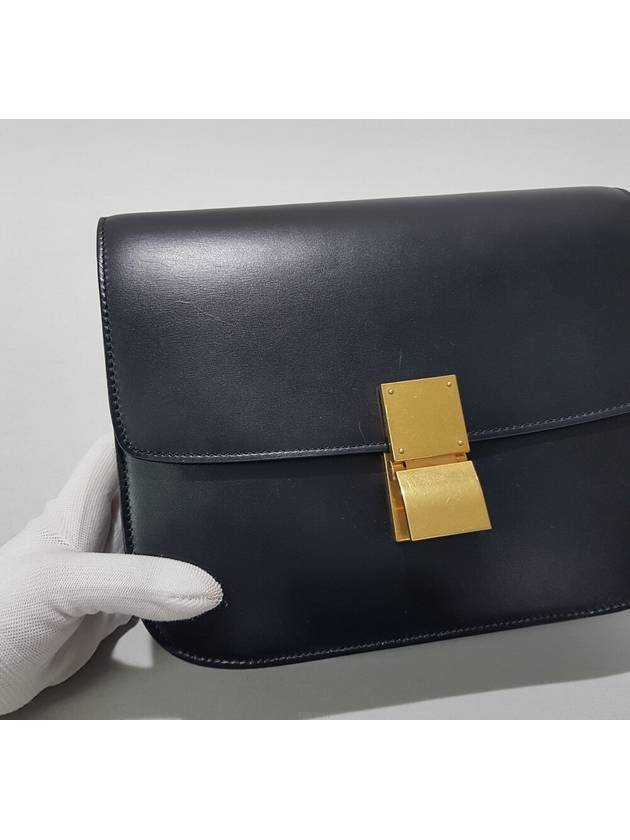 CELINE Classic Box Bag Medium