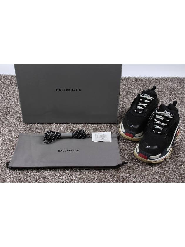 Balenciaga Triple S Black Red 35 220