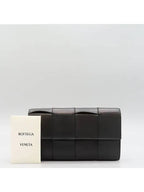 Bottega Veneta 651387 Black leather cassette large flap long wallet