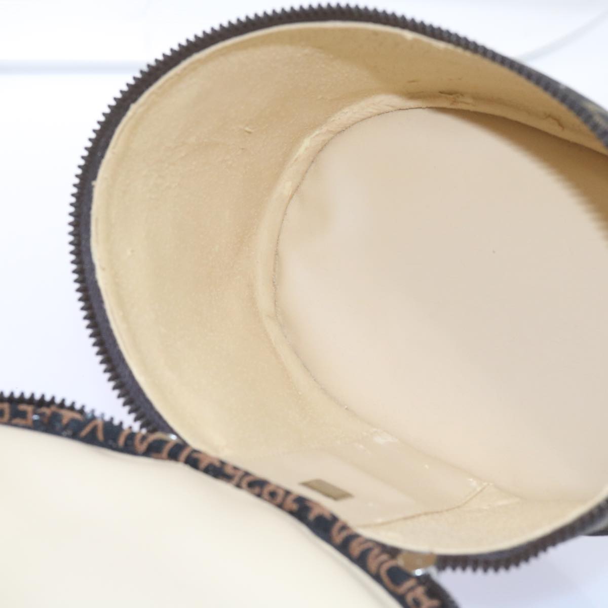 FENDI Zucca Canvas Vanity Cosmetic Pouch Black Brownbs10541