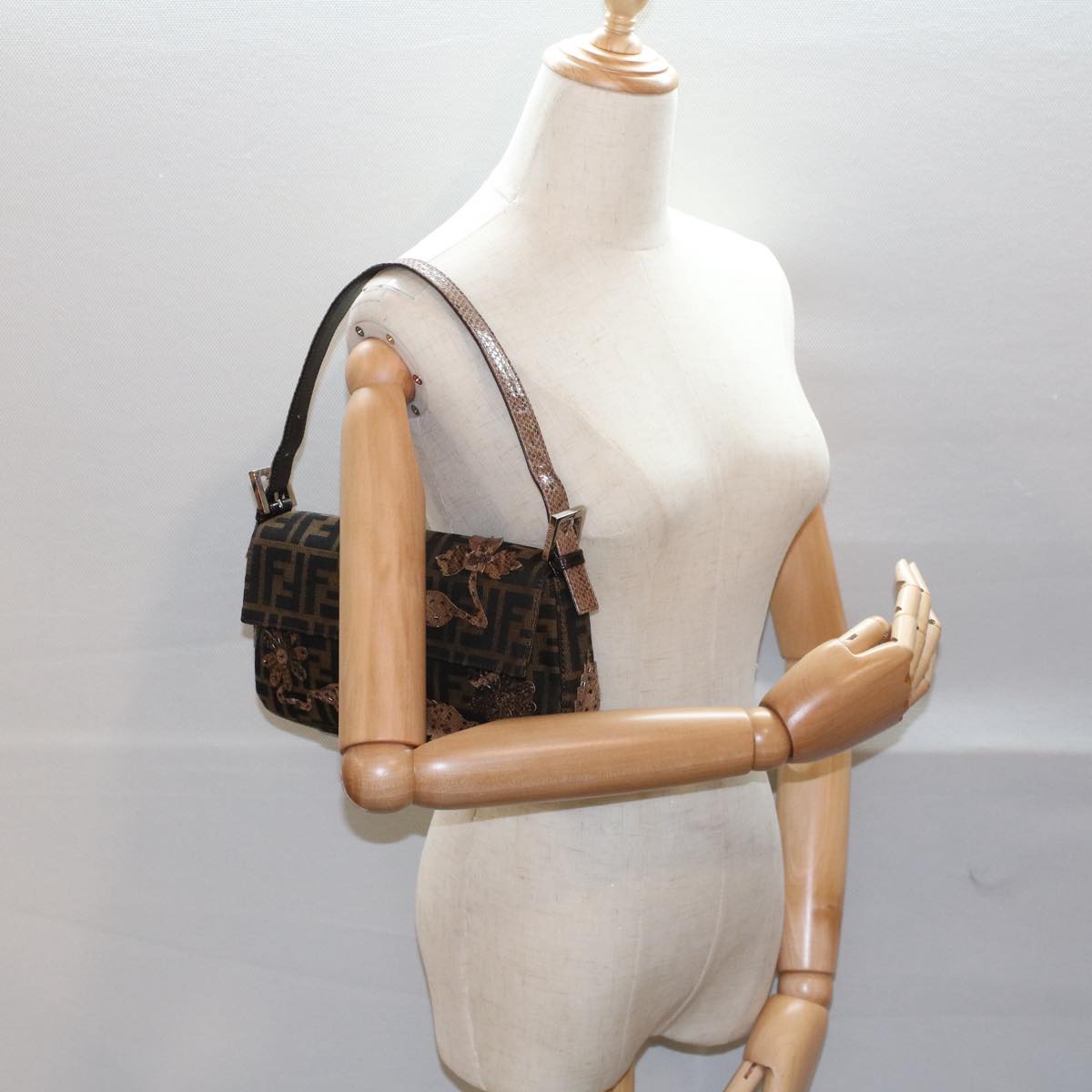 FENDI Zucca Canvas Mamma Baguette Shoulder Bag Black Brownbs7953