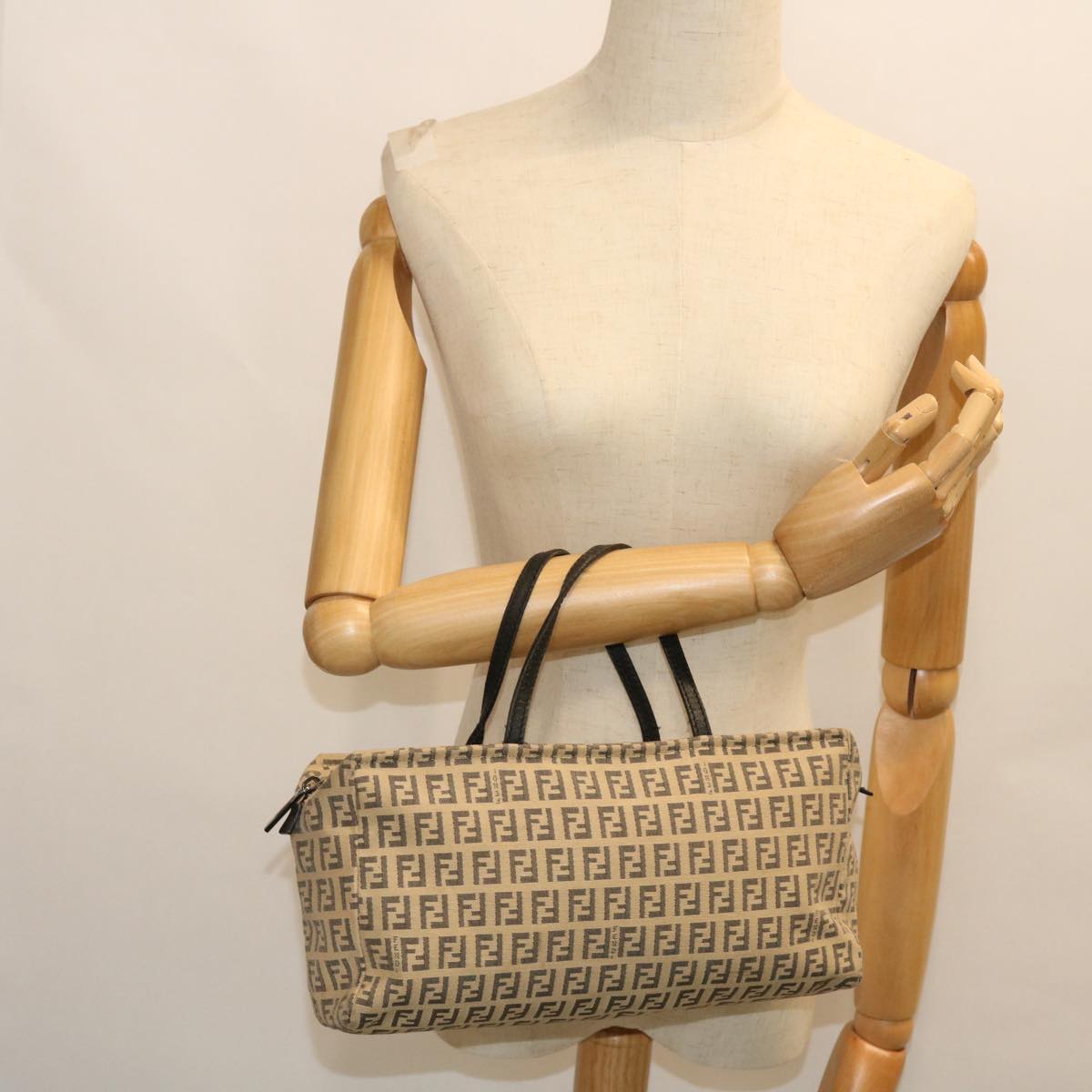 FENDI Zucchino Canvas Hand Bag Beigebs8088