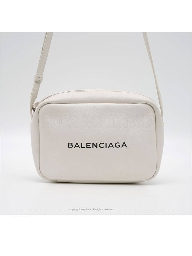 Balenciaga Everyday bag small camera 489812 0904sv