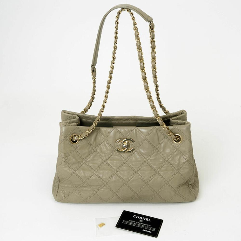 Beige Leather Chanel Shoulder Bag
