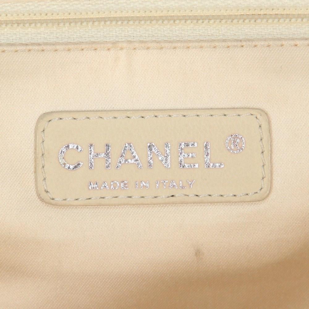 Beige Leather Chanel Shoulder Bag