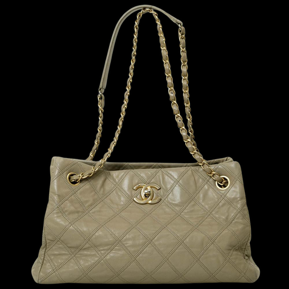 Beige Leather Chanel Shoulder Bag