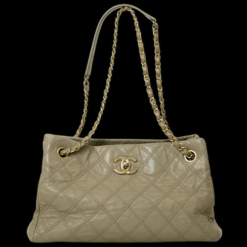 Beige Leather Chanel Shoulder Bag