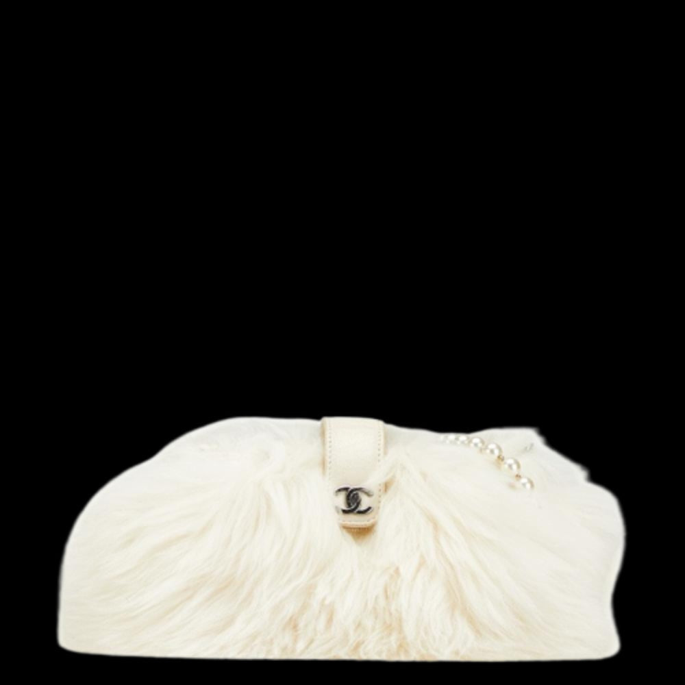 Beige Leather Chanel Shoulder Bag
