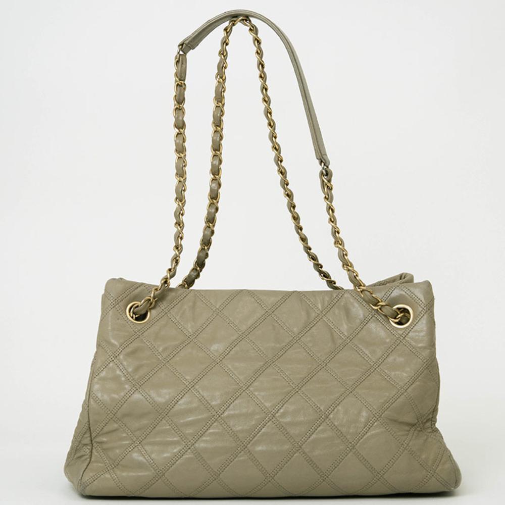 Beige Leather Chanel Shoulder Bag