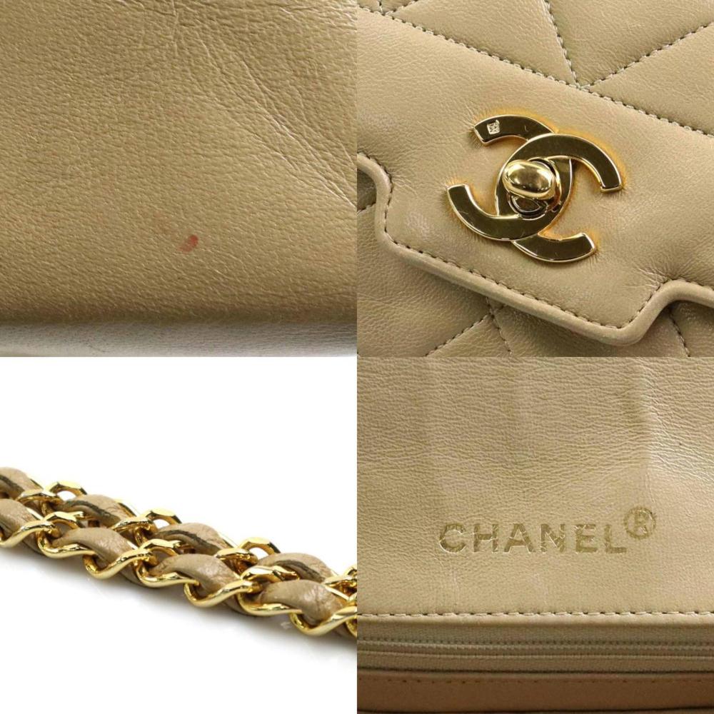 Beige Leather Chanel Shoulder Bag
