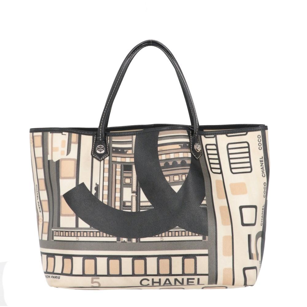 Beige Leather Chanel Shoulder Bag