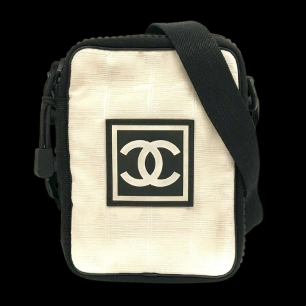 Beige Nylon Chanel Shoulder Bag