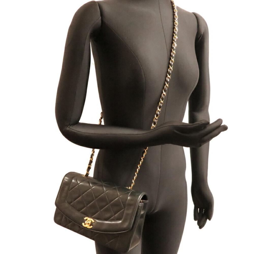 Black Leather Chanel Shoulder Bag