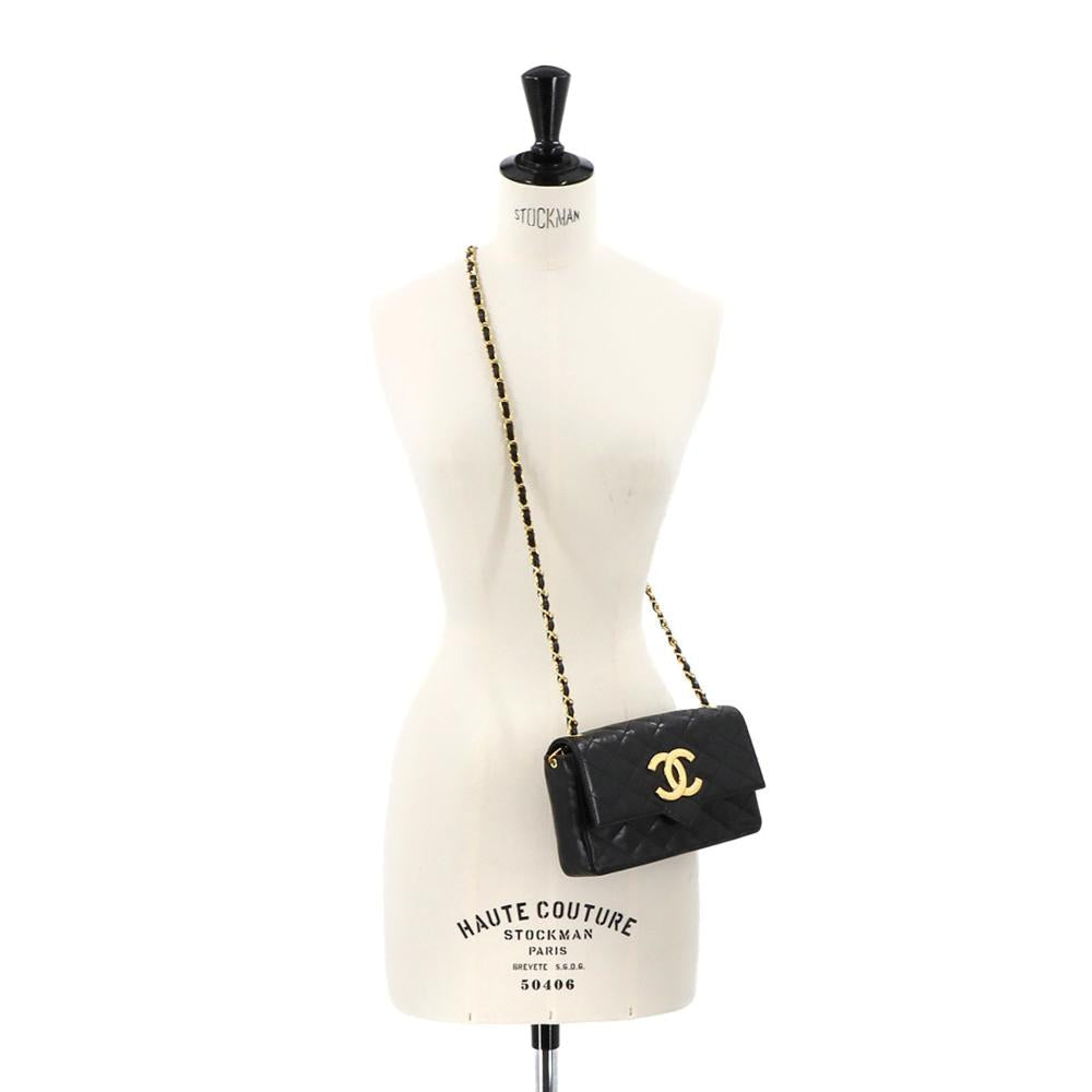 Black Leather Chanel Shoulder Bag