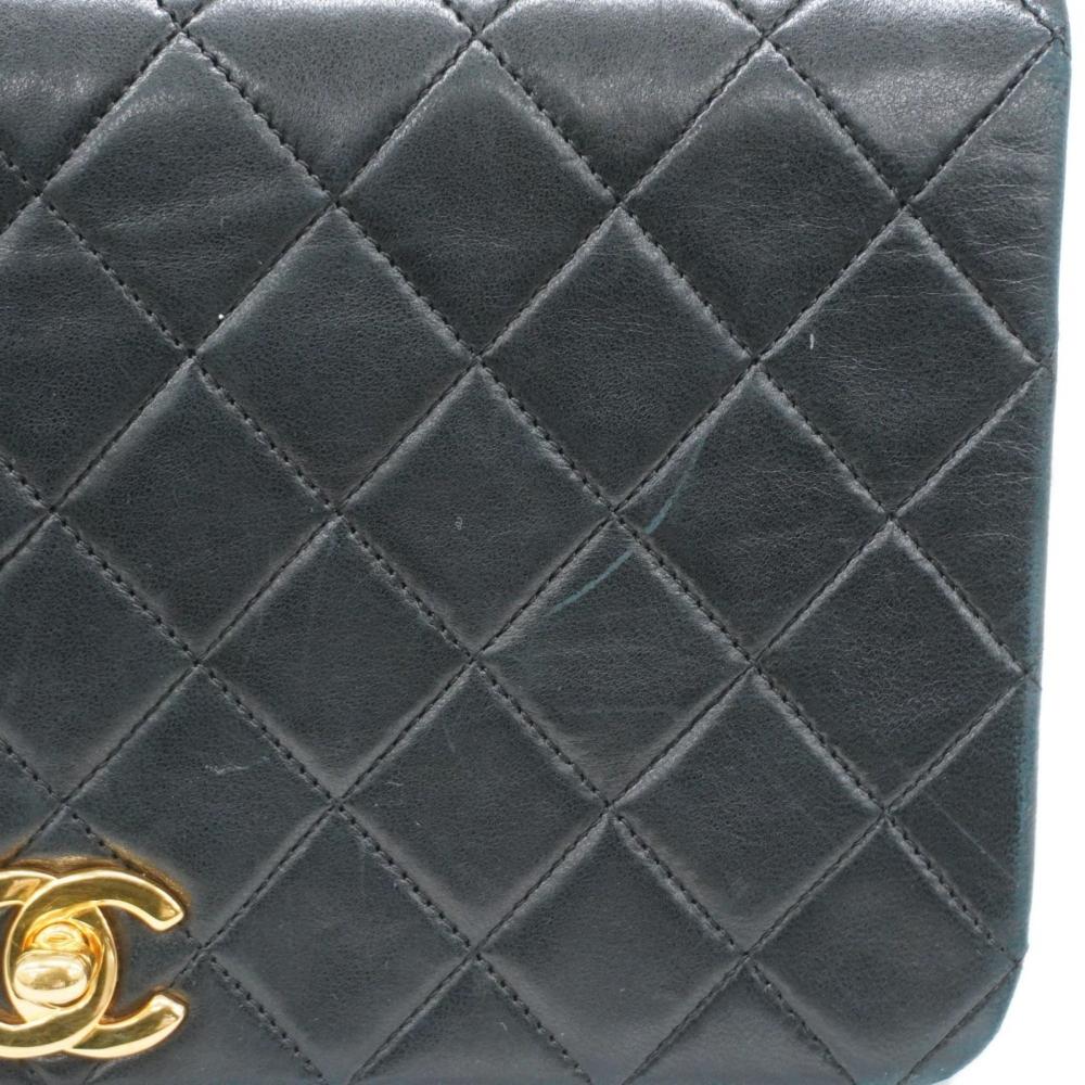 Black Leather Chanel Shoulder Bag