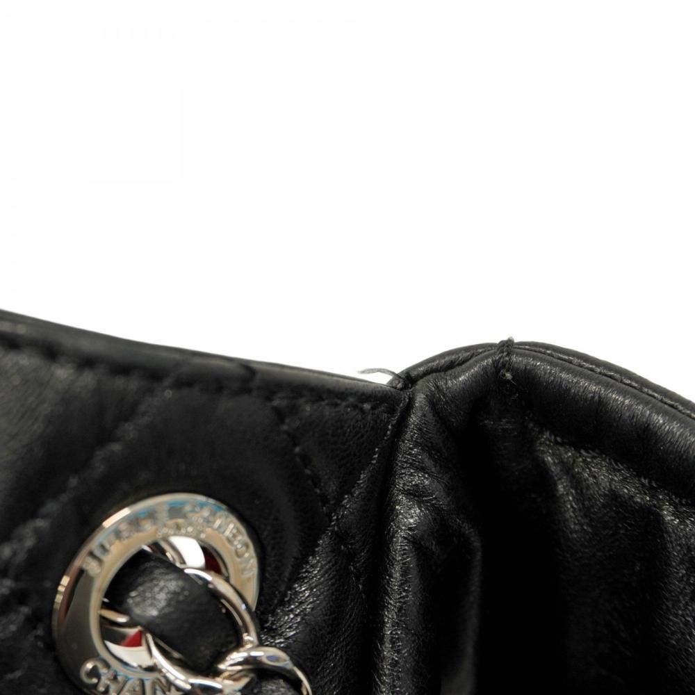 Black Leather Chanel Shoulder Bag