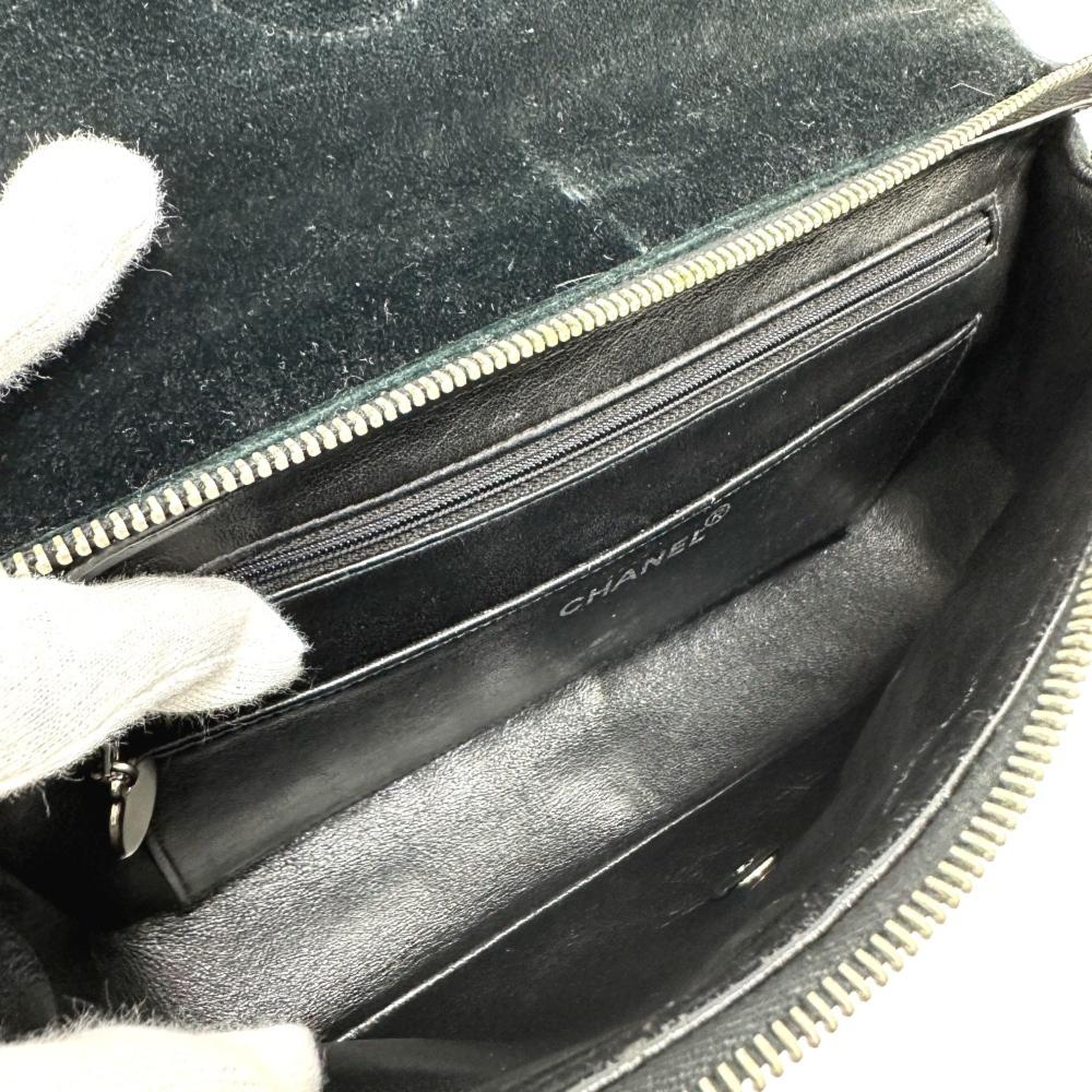 Black Leather Chanel Shoulder Bag