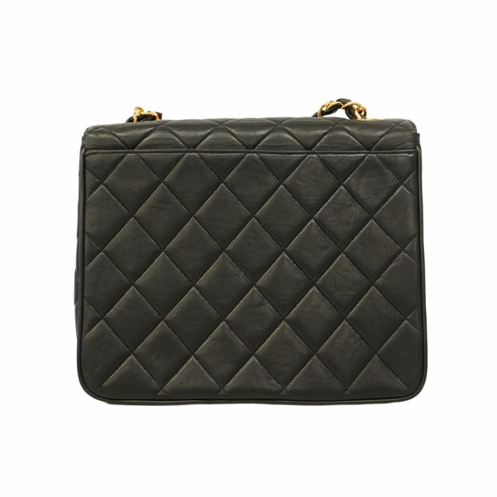 Black Leather Chanel Shoulder Bag