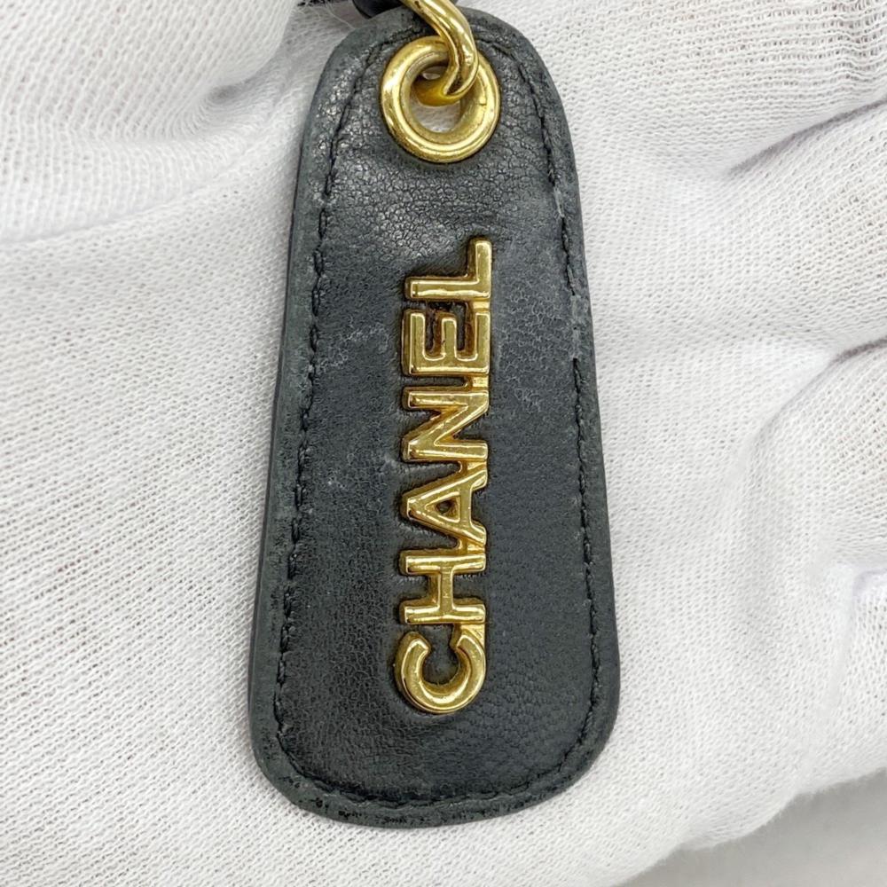 Black Leather Chanel Shoulder Bag