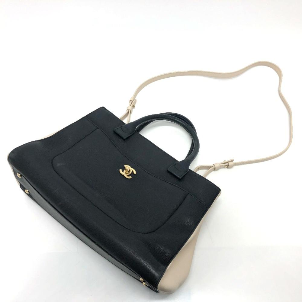 Black Leather Chanel Shoulder Bag