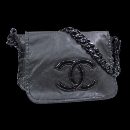 Black Leather Chanel Shoulder Bag