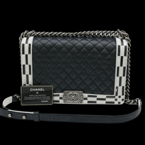 Black Leather Chanel Shoulder Bag