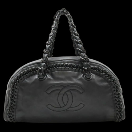 Black Leather Chanel Shoulder Bag