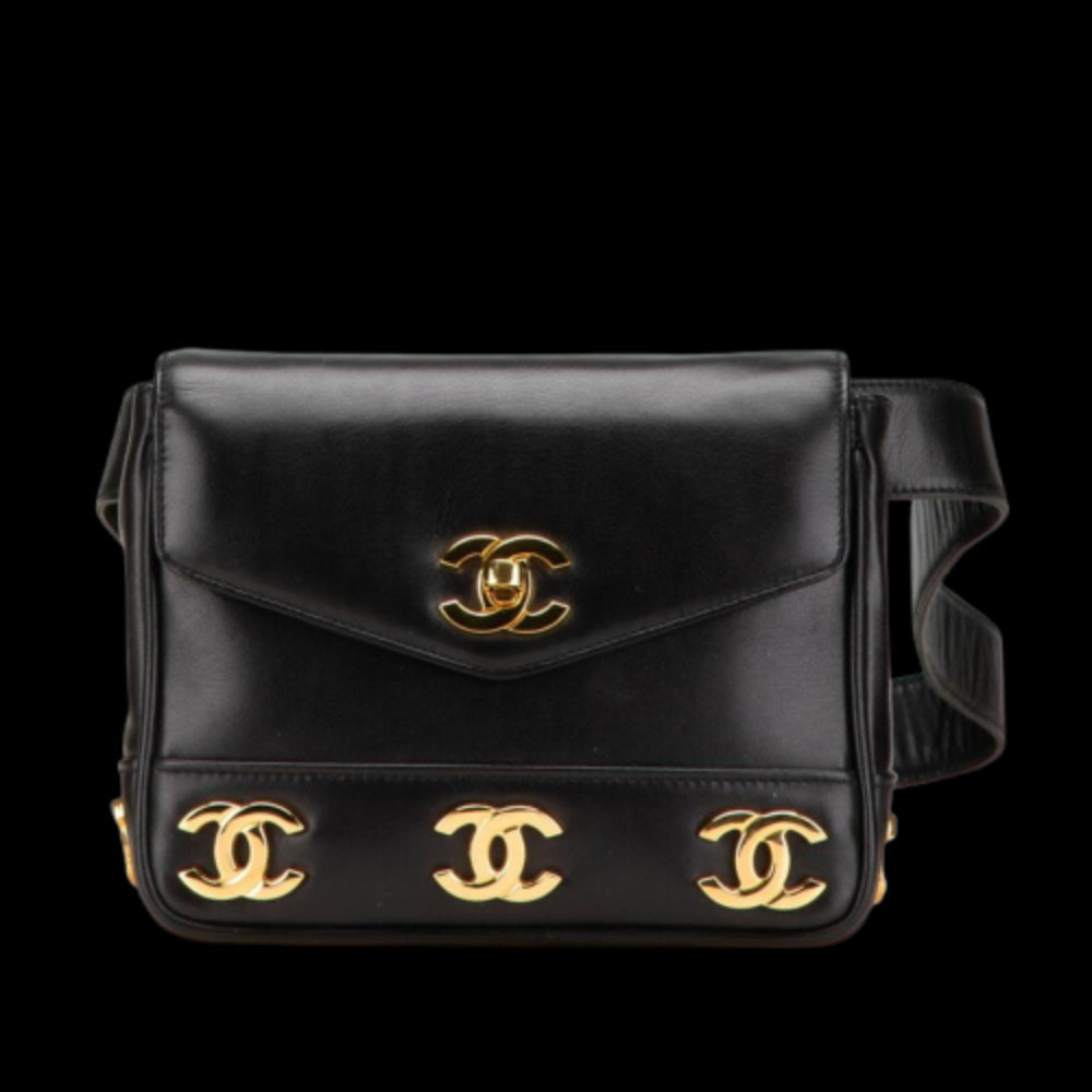 Black Leather Chanel Shoulder Bag