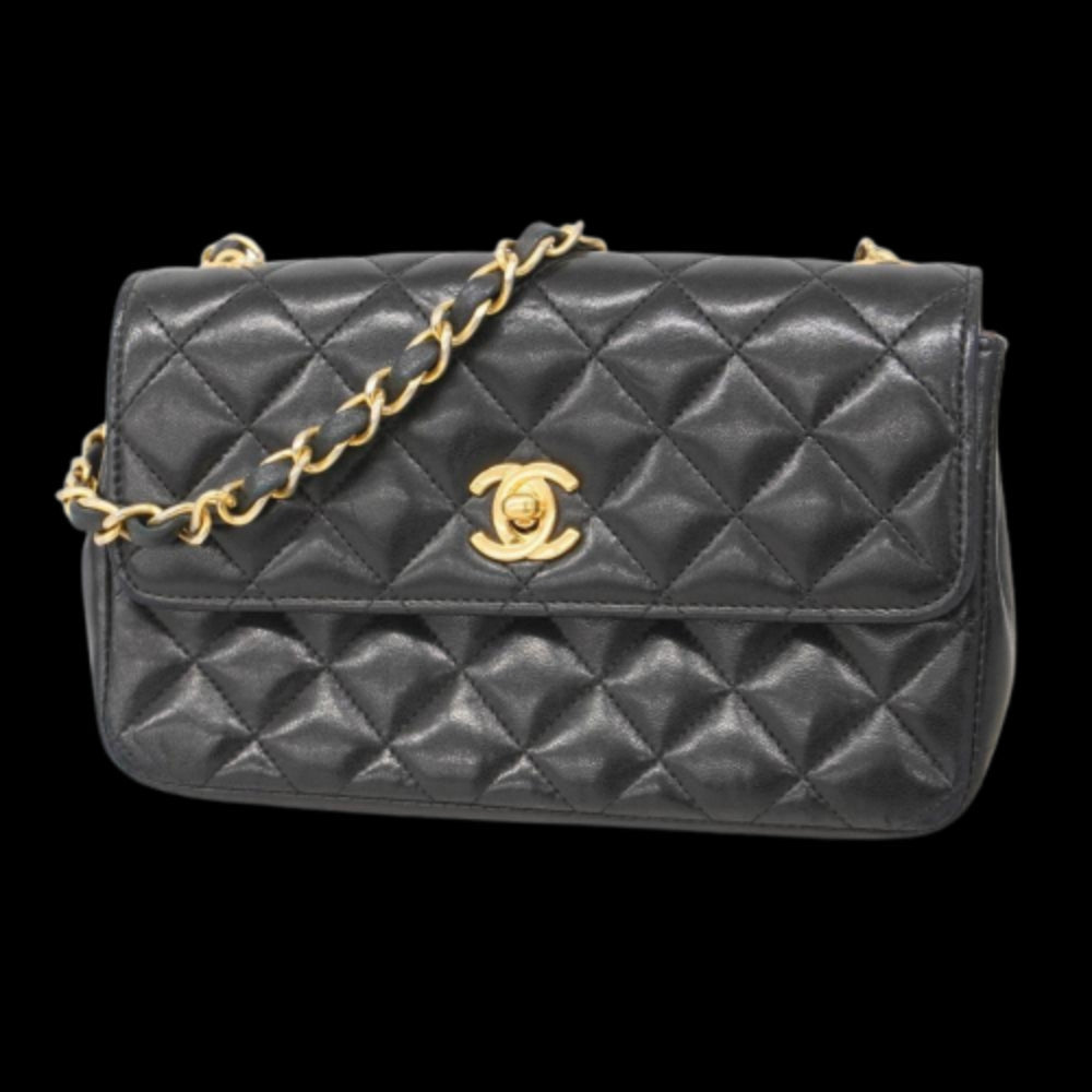 Black Leather Chanel Shoulder Bag