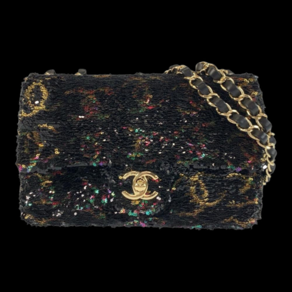 Black Leather Chanel Shoulder Bag