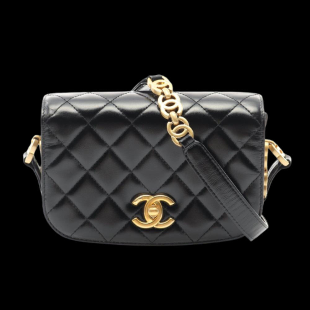 Black Leather Chanel Shoulder Bag