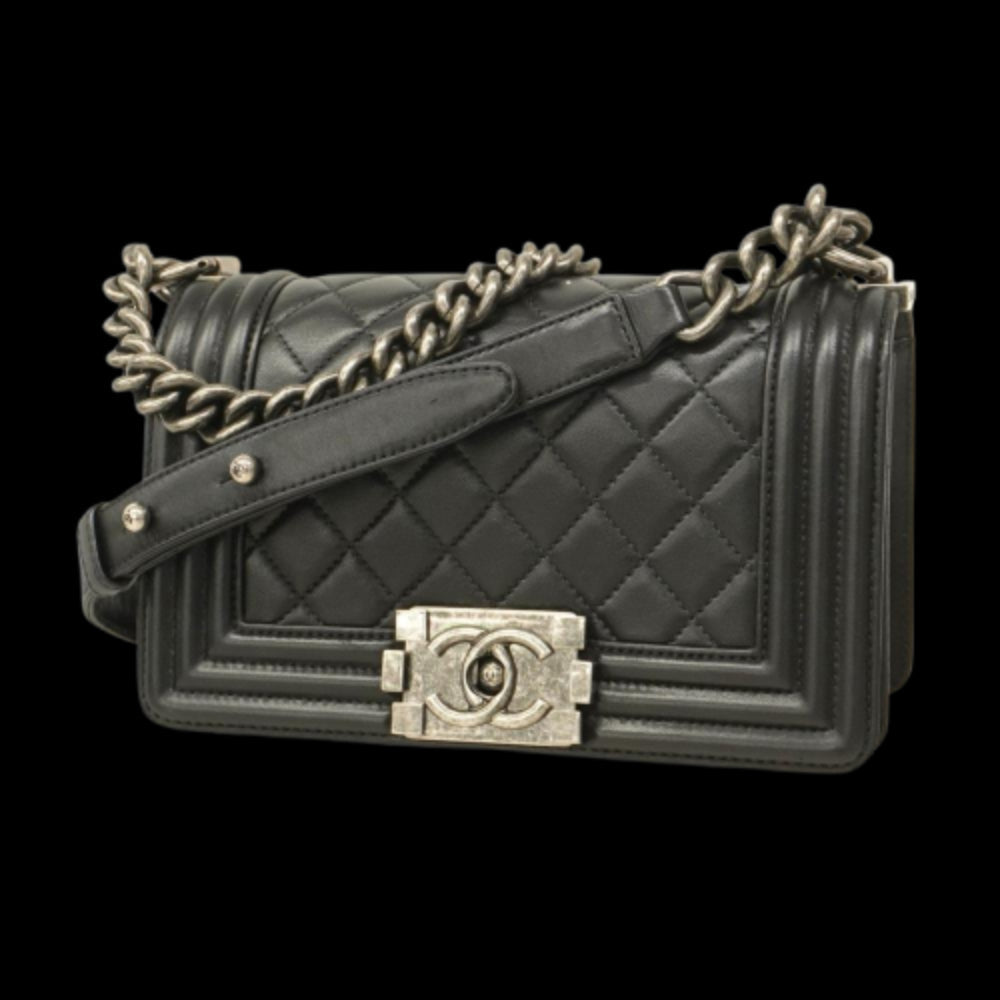 Black Leather Chanel Shoulder Bag