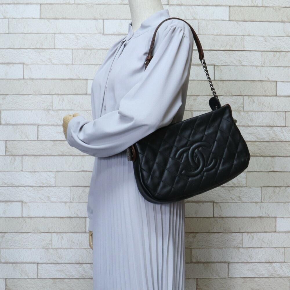 Black Leather Chanel Shoulder Bag