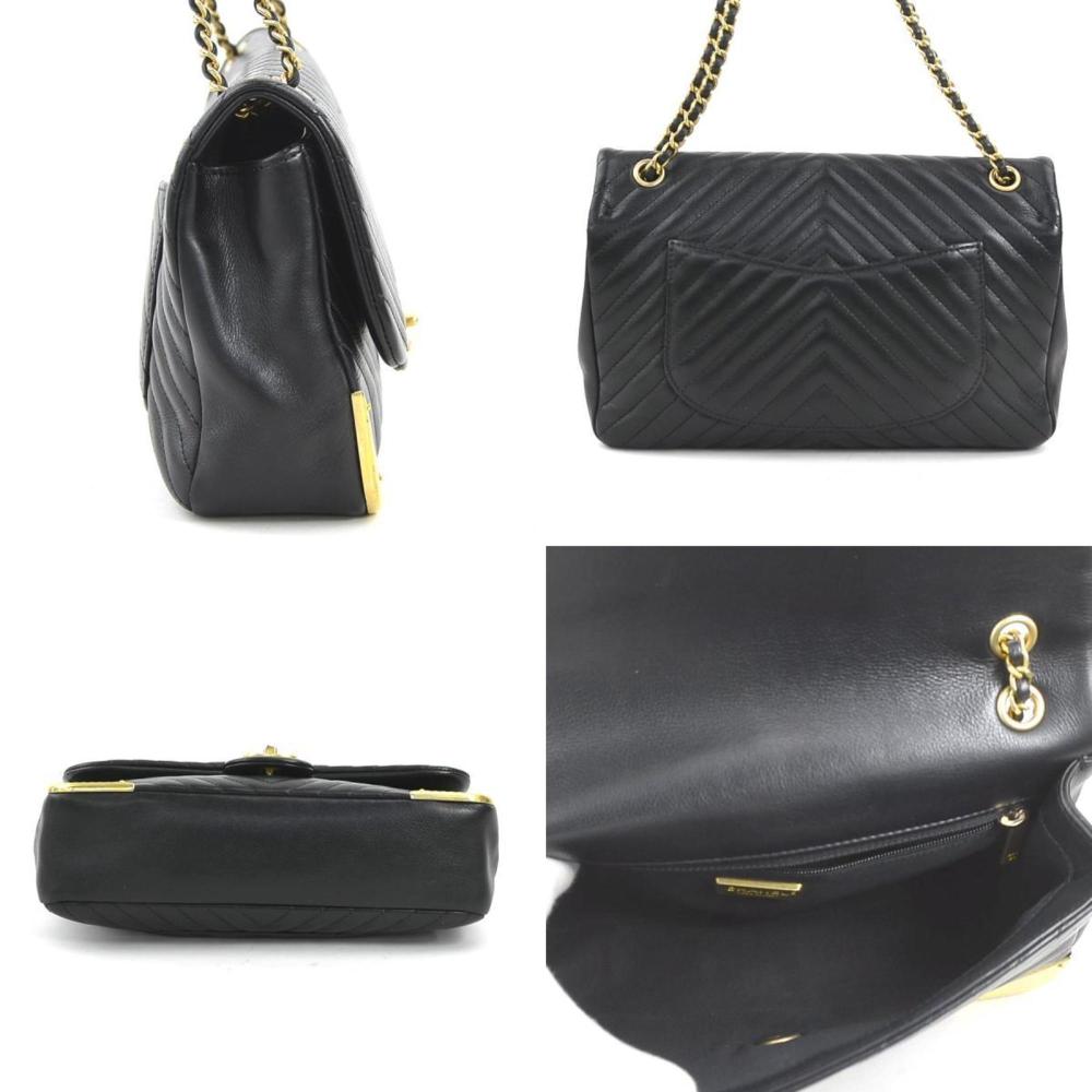 Black Leather Chanel Shoulder Bag