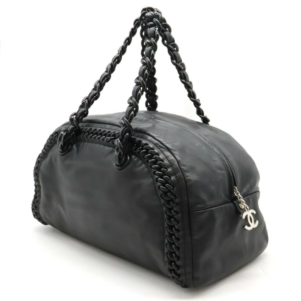 Black Leather Chanel Shoulder Bag