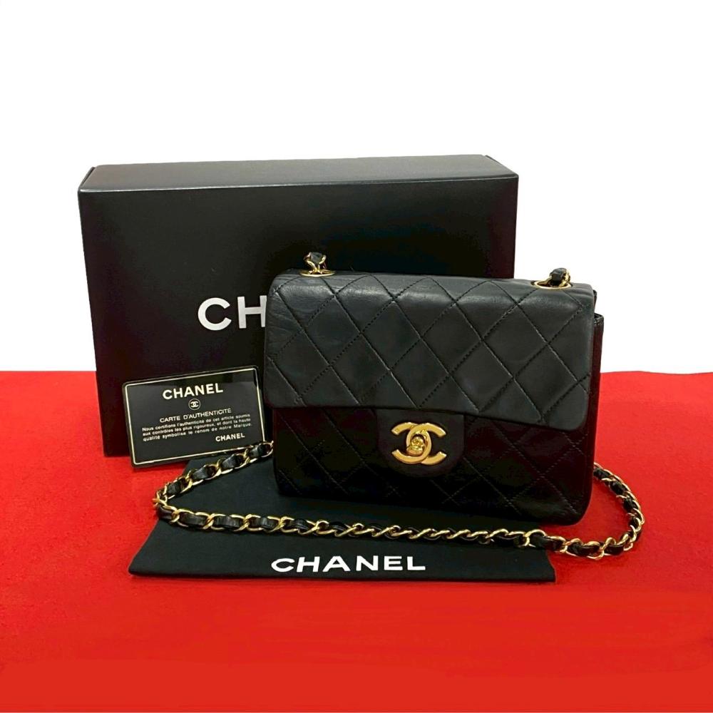 Black Leather Chanel Shoulder Bag