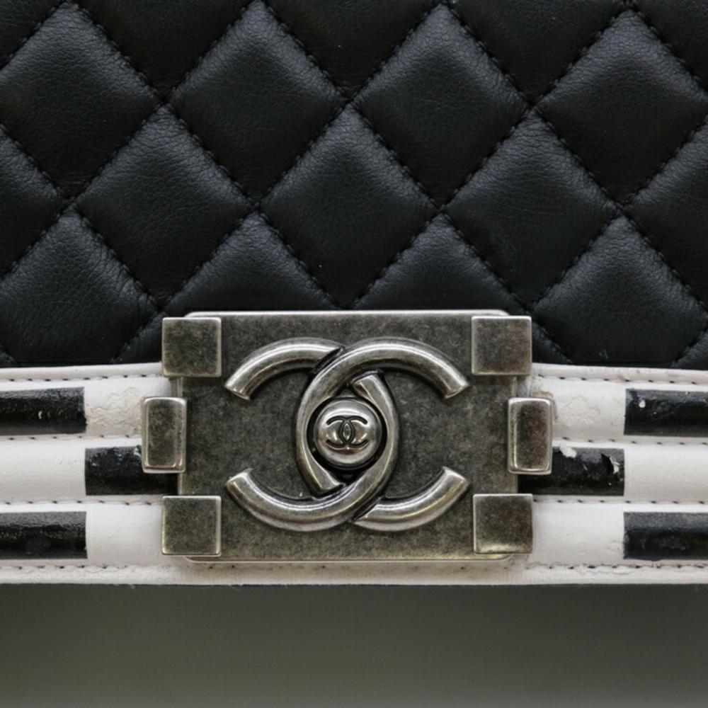 Black Leather Chanel Shoulder Bag