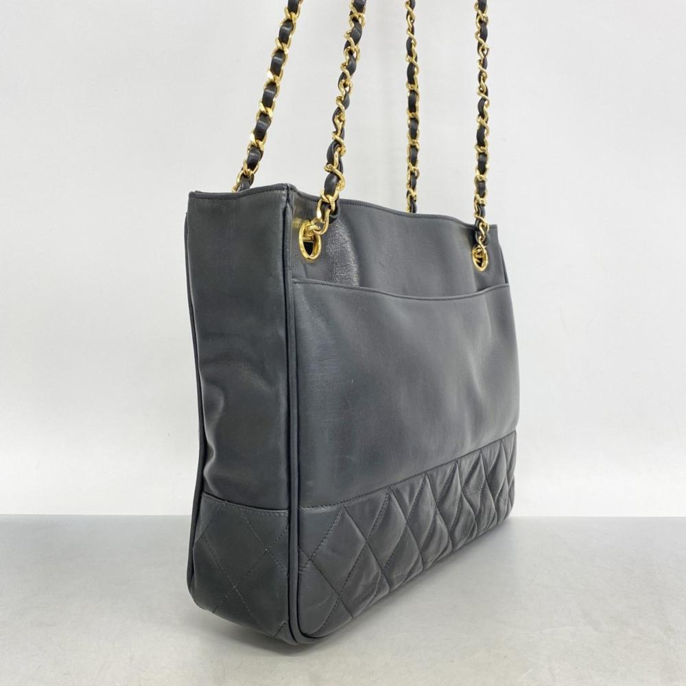 Black Leather Chanel Shoulder Bag