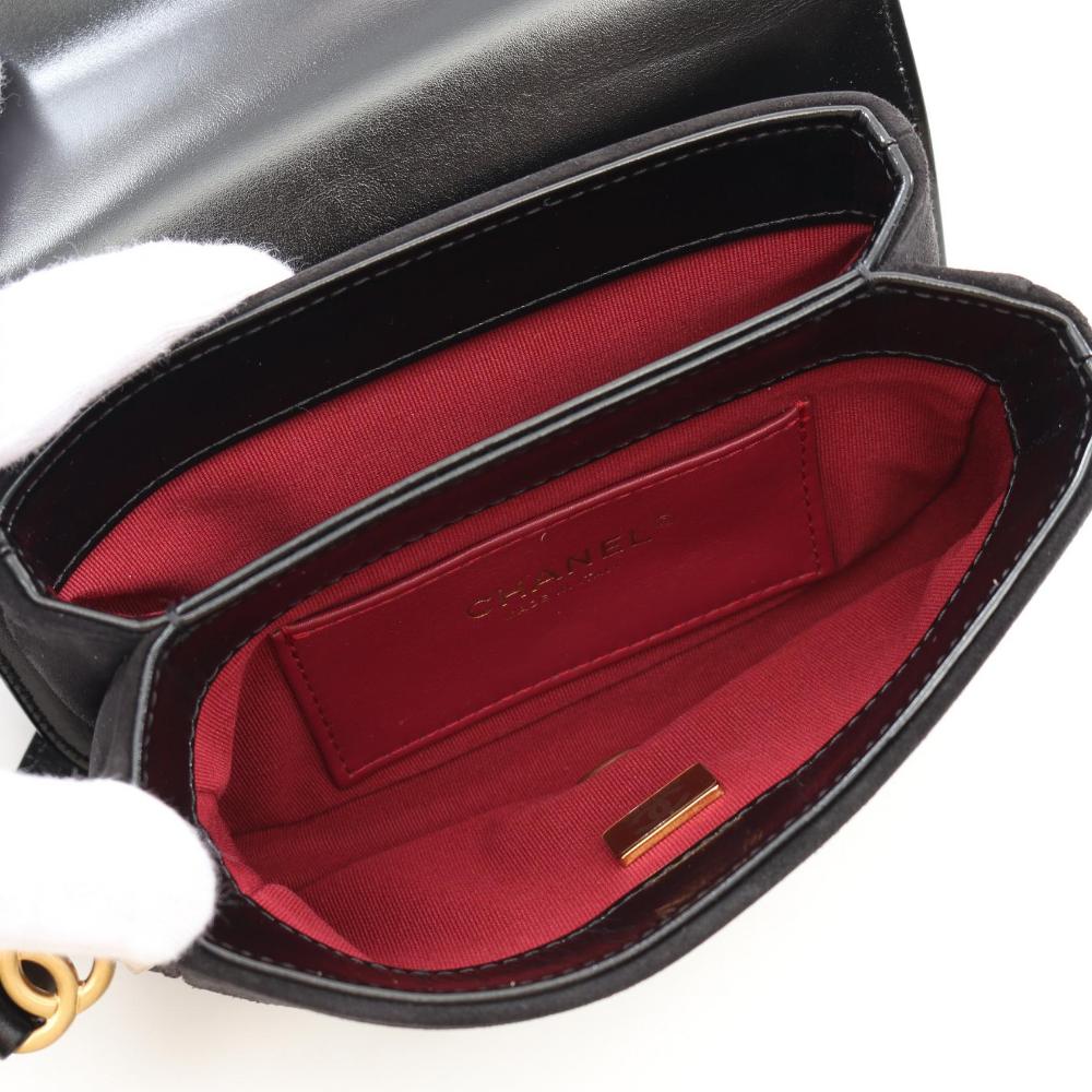 Black Leather Chanel Shoulder Bag