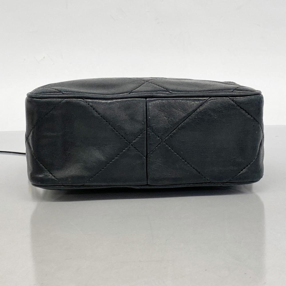 Black Leather Chanel Shoulder Bag
