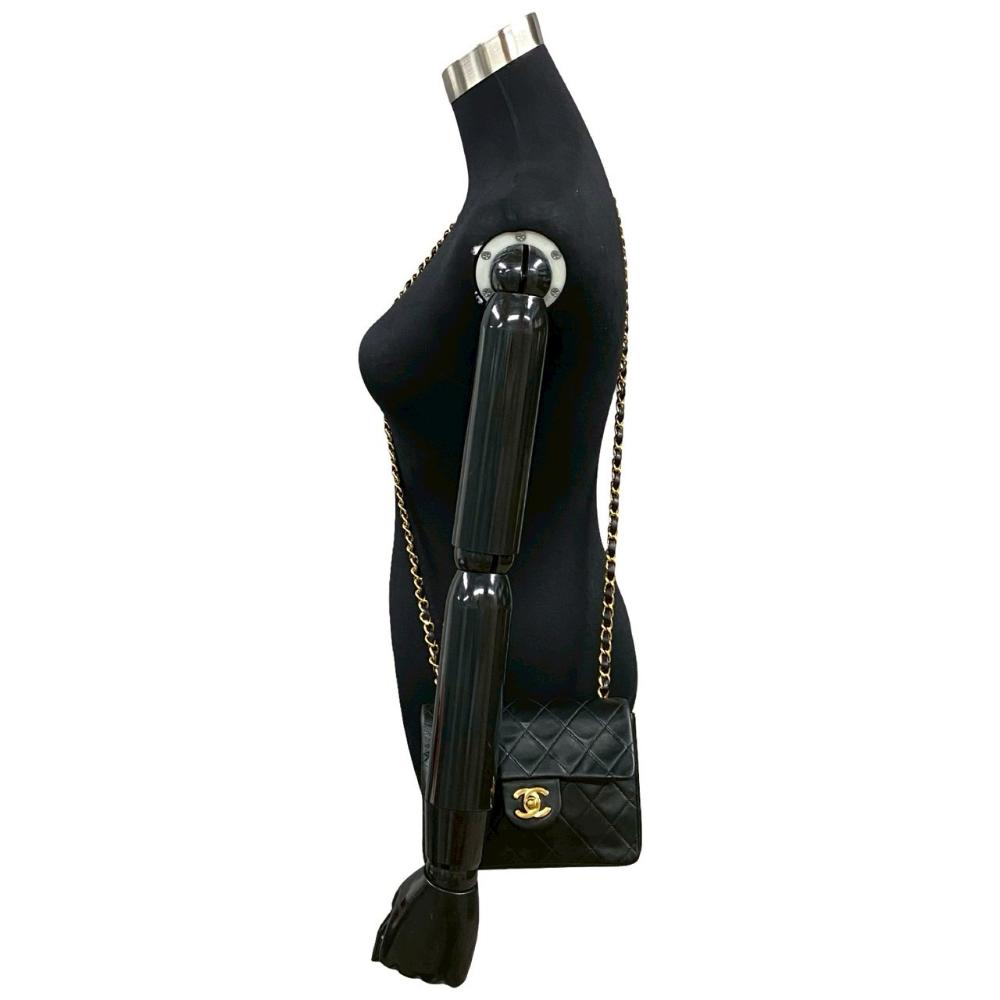 Black Leather Chanel Shoulder Bag