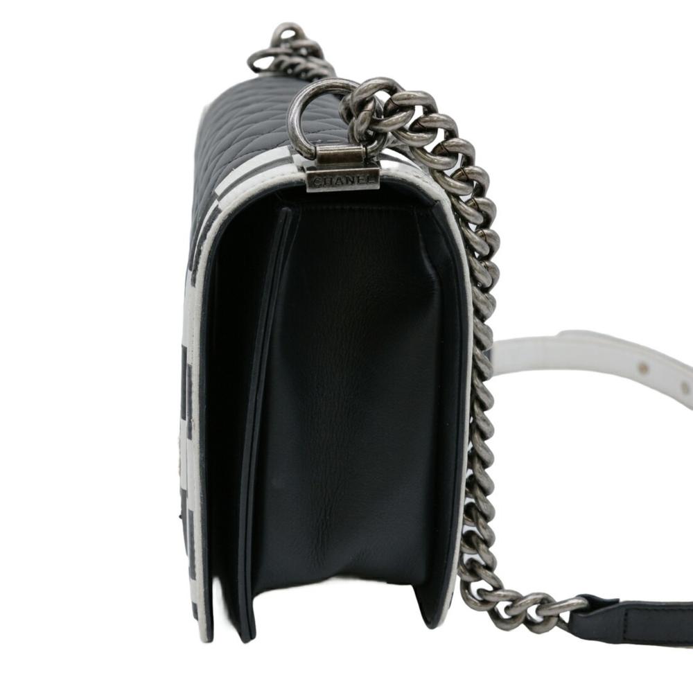 Black Leather Chanel Shoulder Bag