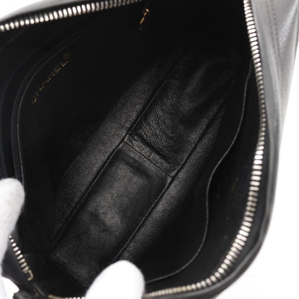 Black Leather Chanel Shoulder Bag