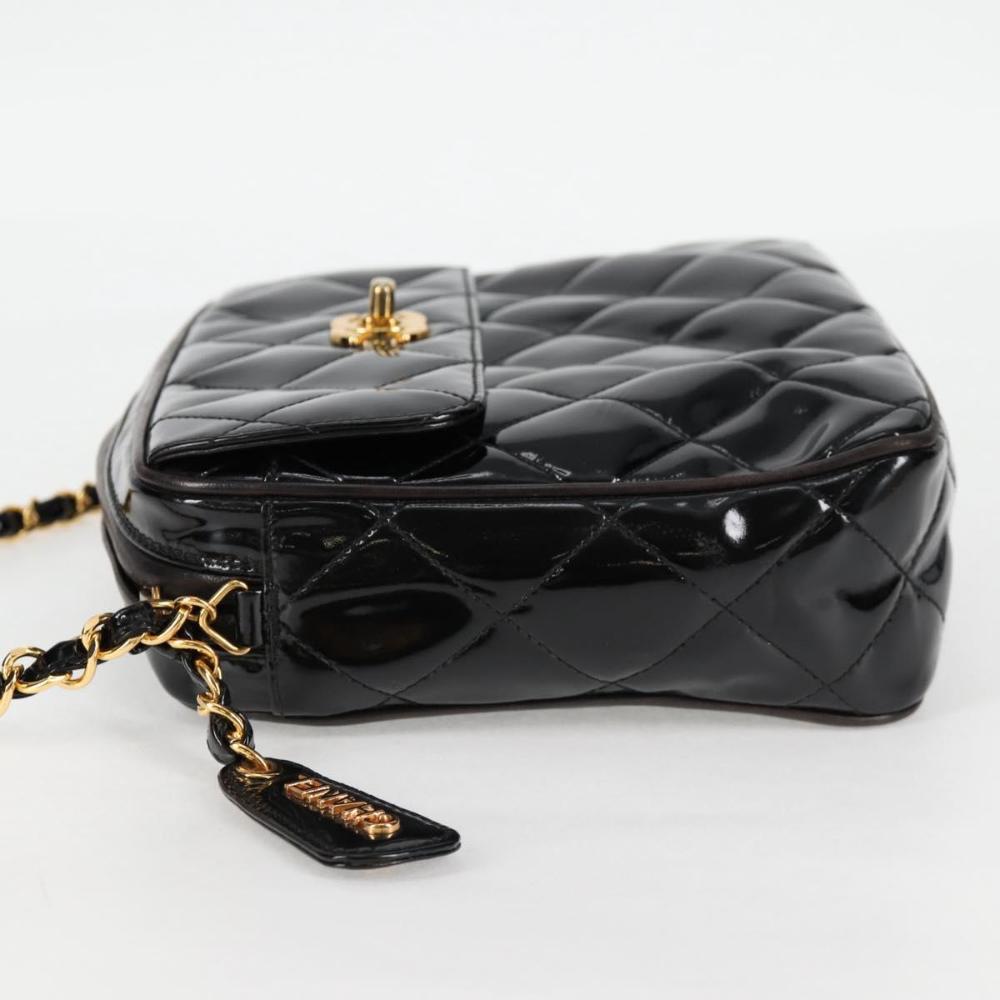 Black Leather Chanel Shoulder Bag