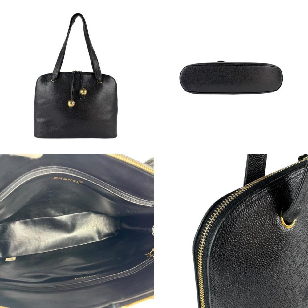 Black Leather Chanel Shoulder Bag