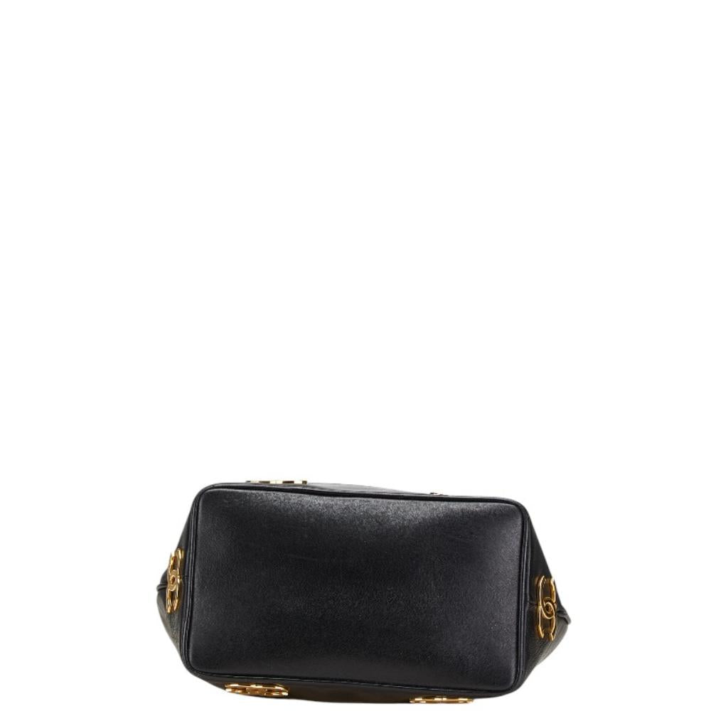 Black Leather Chanel Shoulder Bag