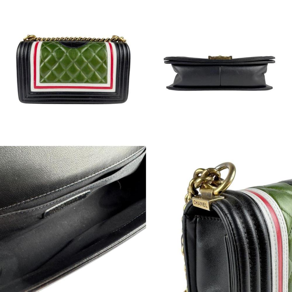 Black Leather Chanel Shoulder Bag