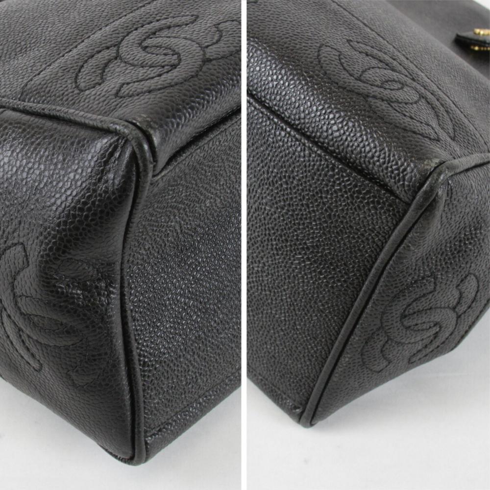 Black Leather Chanel Shoulder Bag