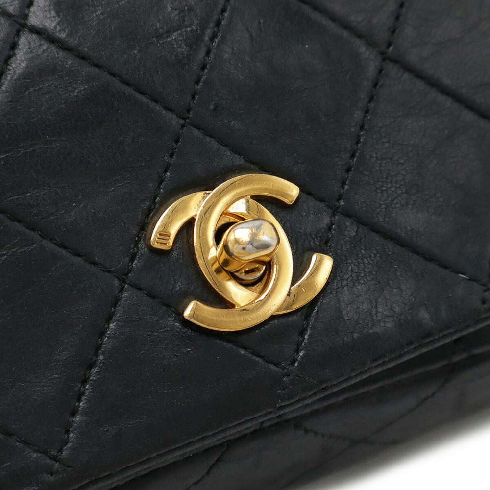 Black Leather Chanel Shoulder Bag