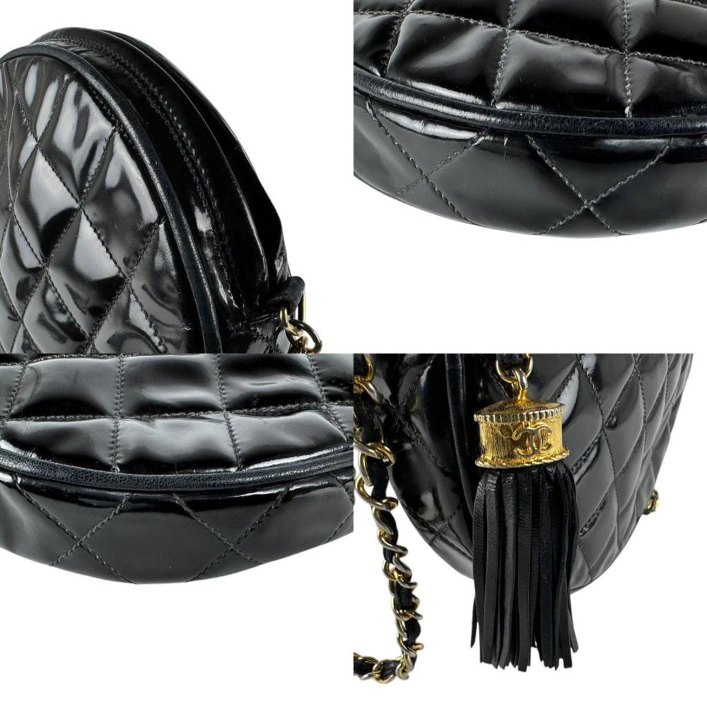 Black Leather Chanel Shoulder Bag